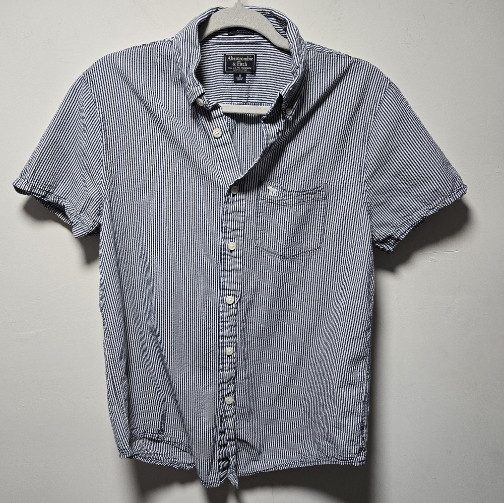Abercrombie & Fitch Blue White Seersucker Muscle Short Sleeve Shirt Size Medium